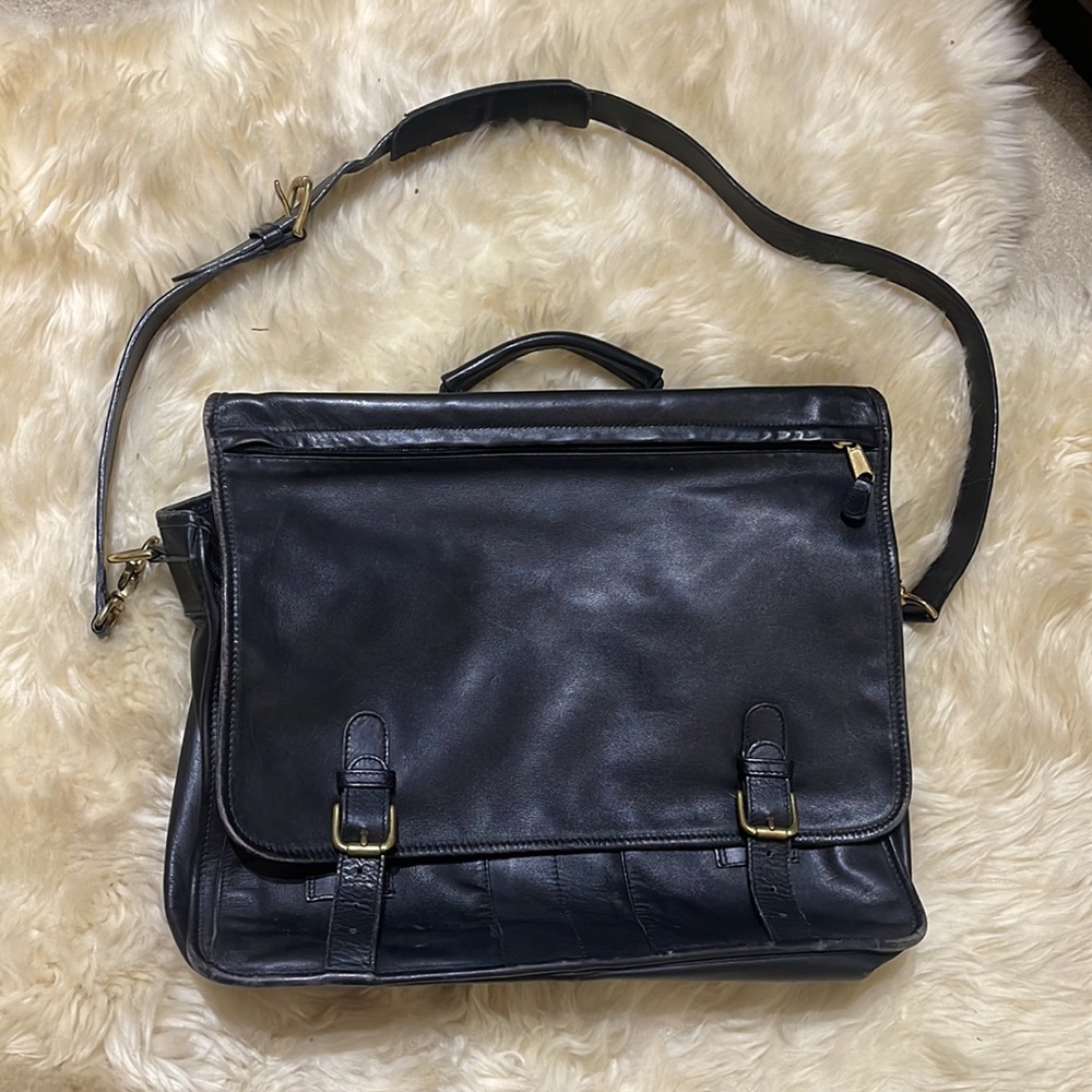 Authentic Leather Coach Messenger Bag - Picture 1 of 10